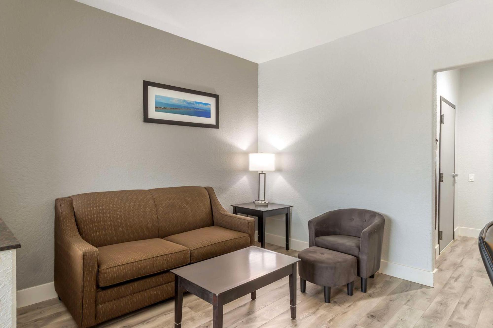 Surestay Plus By Best Western Texas City I-45 Екстериор снимка